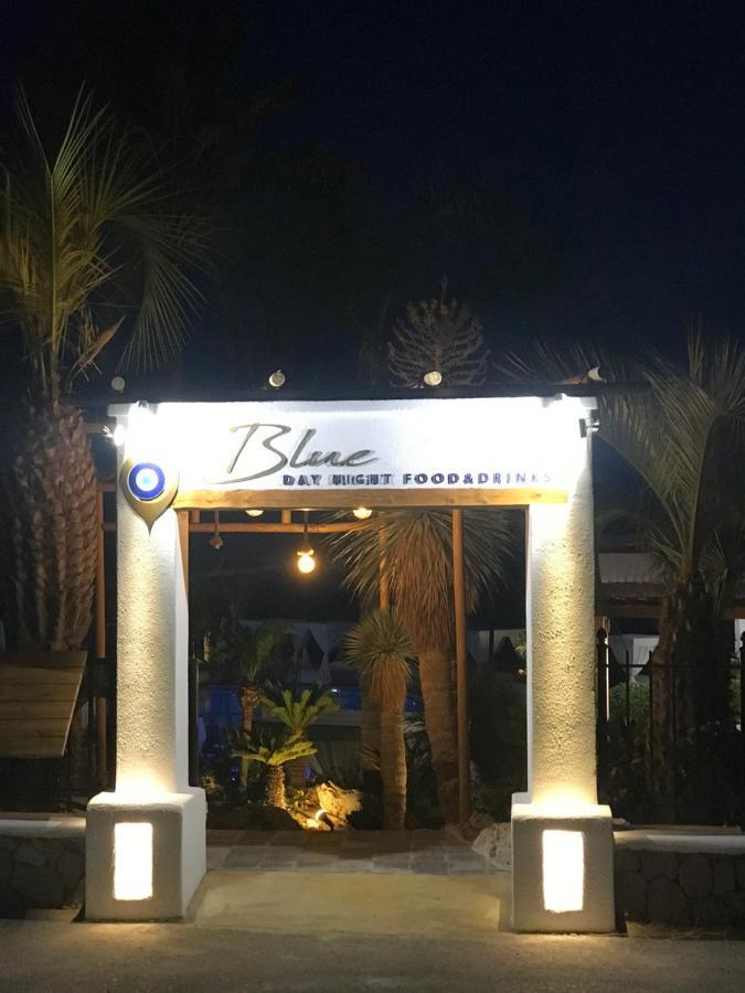 Pefkos Blue Ξενοδοχείο με διαμερίσματα 3*