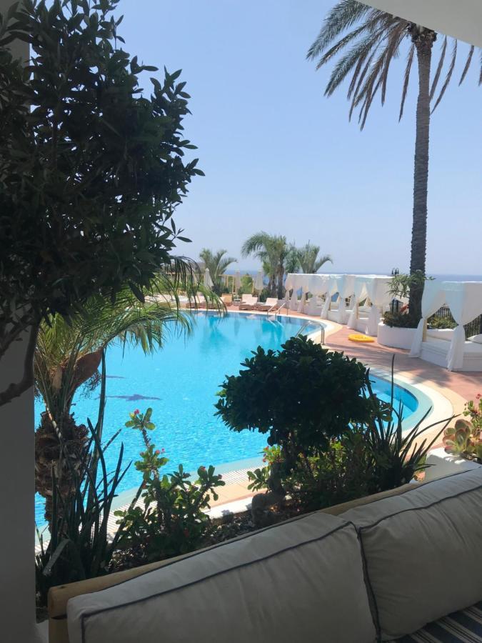 Pefkos Blue Ξενοδοχείο με διαμερίσματα Πεύκος