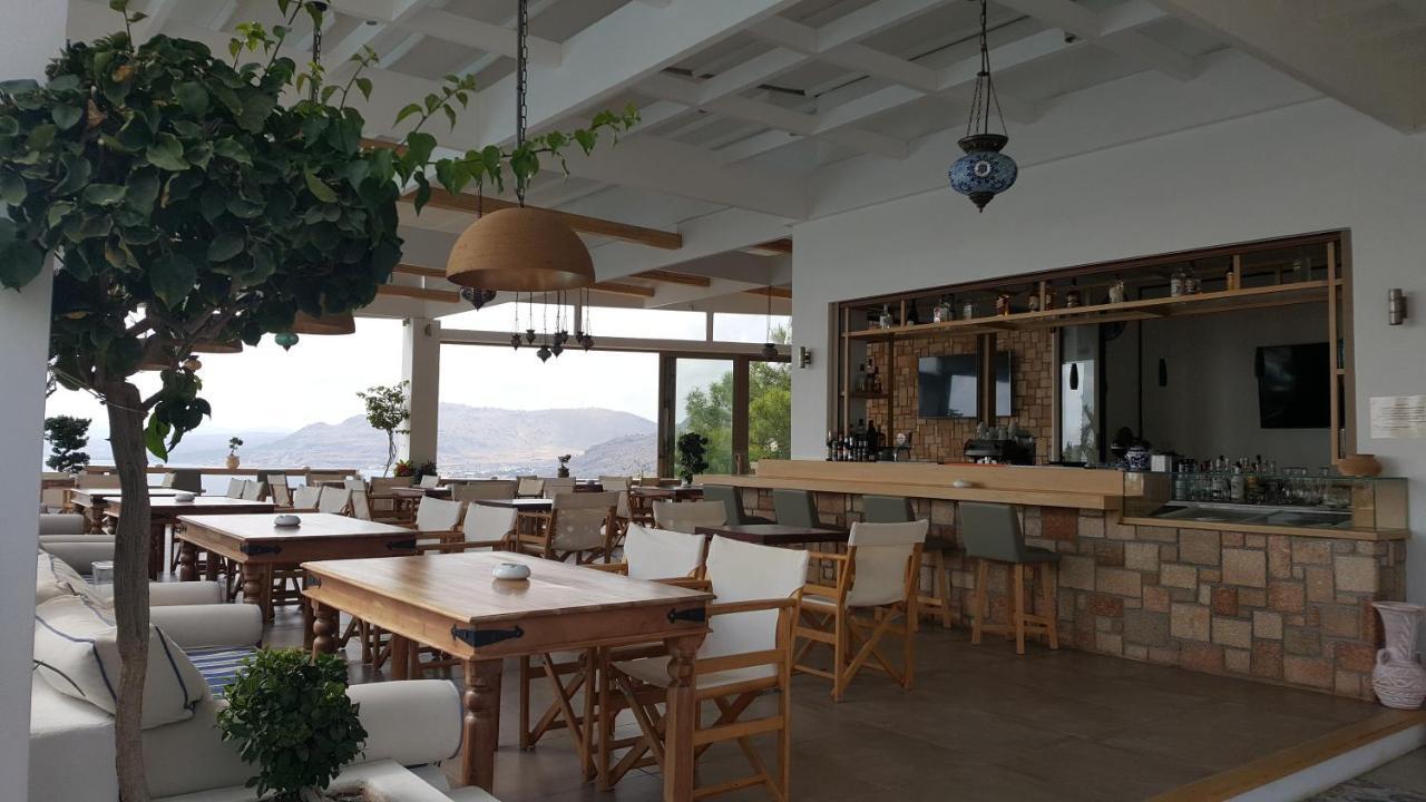 Ξενοδοχείο με διαμερίσματα Pefkos Blue 3*